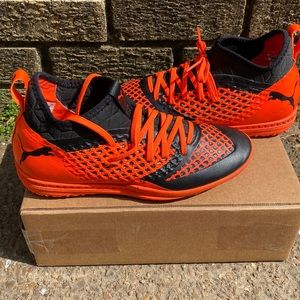 Puma indoor turf soccer shoes  Size 7.5